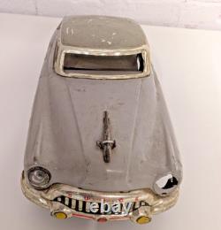 Vintage Kosuge Marusan 1953 Buick Roadmaster non Friction Tin Car