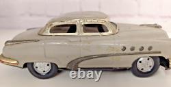 Vintage Kosuge Marusan 1953 Buick Roadmaster non Friction Tin Car