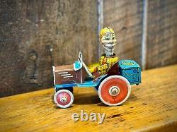 Vintage Marx Mortimer Snerd Tin Wind Up Crazy Car