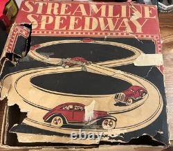 Vintage Marx Streamline 16 Racetracks, Windup Car, Track Keys Box