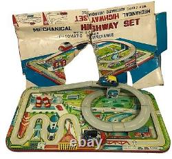 Vintage Mechanical Automatic Interchange HIGHWAY SET Japan TIN TOY Cars ESSO Gas