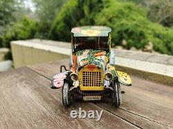 Vintage Mexican Marx Tin Wind Up Toy Jalopy Funny Car The Untouchables Gang