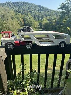 Vintage Mighty Tonka Car Carrier Red White Pressed Steel Toy Truck 31 vtg metal