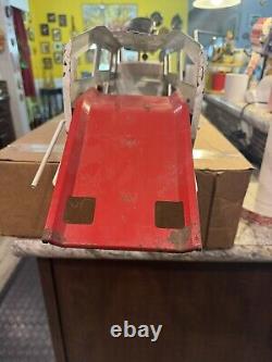 Vintage Mighty Tonka Car Carrier Red White Pressed Steel Toy Truck 31 vtg metal