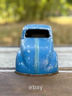Vintage Nylint Toys Blue #600 The Amazing Car Wind Up Works Hard to Find Color