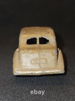 Vintage Old Die cast Toy Car Oldsmobile Dinky Toys Made In England By Meccano