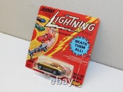 Vintage Original 1970 Johnny Lightning Topper Toy Opening Hood Jaguar XKE Carded