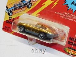 Vintage Original 1970 Johnny Lightning Topper Toy Opening Hood Jaguar XKE Carded