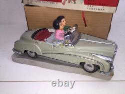 Vintage PHOTOING ON CAR 12 Tin B/O Toy MIB Made in China ME 630 FIRST VERSION