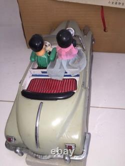 Vintage PHOTOING ON CAR 12 Tin B/O Toy MIB Made in China ME 630 FIRST VERSION