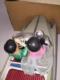 Vintage PHOTOING ON CAR 12 Tin B/O Toy MIB Made in China ME 630 FIRST VERSION