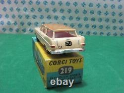 Vintage Plymouth Sport Suburbarn Sw Corgi Toys 219 MIB