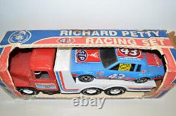 Vintage RICHARD PETTY RACING SET Stock Car Race Car Hauler Trailer Gay Toys