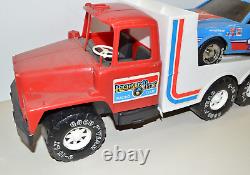 Vintage RICHARD PETTY RACING SET Stock Car Race Car Hauler Trailer Gay Toys