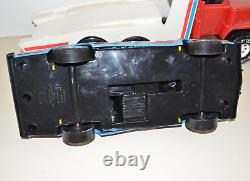 Vintage RICHARD PETTY RACING SET Stock Car Race Car Hauler Trailer Gay Toys