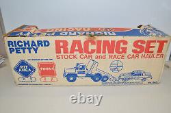 Vintage RICHARD PETTY RACING SET Stock Car Race Car Hauler Trailer Gay Toys