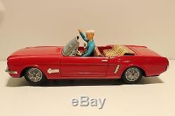 Vintage Rare Japan Yonezawa Battery Operated Red Tin Toy Car Ford Mustang Gt
