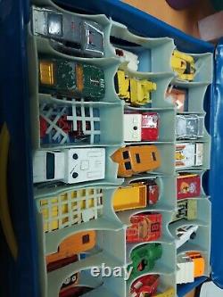 Vintage Red Tara Toys 48 Car Case Deluxe 164 scale Diecast Carrying Case Read