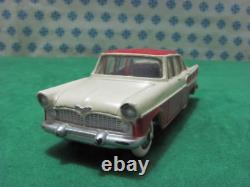 Vintage Simca Vedette Chambord Dinky Toys 24K mint