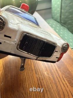 Vintage Taiyo Fire Chief C-703 Tin Battery Operated Toy Car Japan Untested 504s