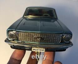 Vintage Taiyo Tin Ford Mustang Very Clean W Box Japan Bump N Go Toy Car Battery