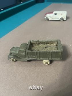 Vintage Toy Cars READ DESCRIPTION