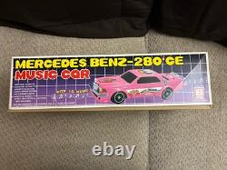 Vintage Toy MERCEDES-BENZ 280 CE MUSICAL ACTION CAR NIB Sealed 19 Scale