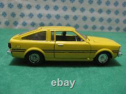 Vintage Toyota Corolla Levin Coupe 1/40 G-130 Diapet Yonezawa toys 01534