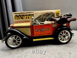 Vintage USSR Tin Toy Phaeton Car Soviet Big Model Toy Car Battery Operated
