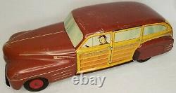 Vintage Wyandotte Pressed Steel Toys Toytown Estate Car Automobile Collectable