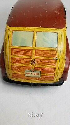 Vintage Wyandotte Pressed Steel Toys Toytown Estate Car Automobile Collectable