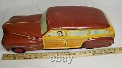 Vintage Wyandotte Pressed Steel Toys Toytown Estate Car Automobile Collectable