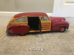Vintage Wyandotte Toy Town Estate Car 20 Litho 1940s Pressed Steel