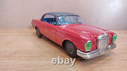 Vintage retro Benz car litho tin toy Japan. Mercedes Benz 250se car tin friction