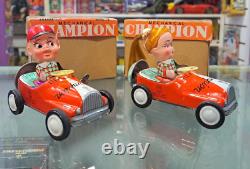 Vintage tin racing car japan kanto toys boy and girl working