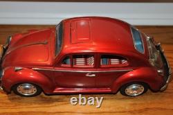 Volkswagen Sedan 4084 King Size Bandai battery operated Antique Tin Car Japan VW