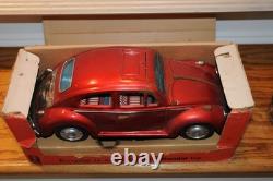 Volkswagen Sedan 4084 King Size Bandai battery operated Antique Tin Car Japan VW