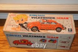 Volkswagen Sedan 4084 King Size Bandai battery operated Antique Tin Car Japan VW
