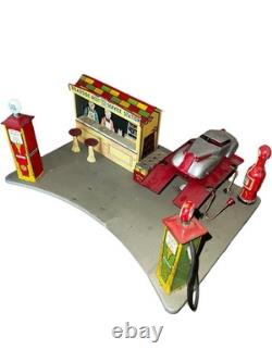 Vtg 1930s Marx ROADSIDE REST SERVICE STATION Tin Toy Marx Coupe Car