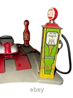 Vtg 1930s Marx ROADSIDE REST SERVICE STATION Tin Toy Marx Coupe Car