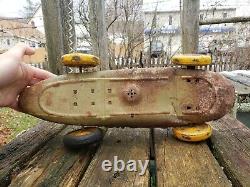 Vtg. 1950s Japan Yonezawa Atom Racer Tin Friction Race Car Rusty Gold