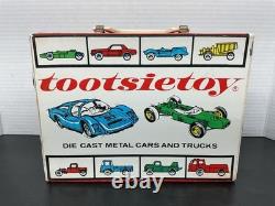Vtg 1968 Tootsie Toy Carrying Case Holder with30 Die Cast Metal Car Truck