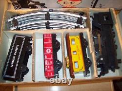 Vtg 40s 50s MARX MECHANICAL TRAIN SET Wind Up Tin Litho Toy In Box Track 3 Cars